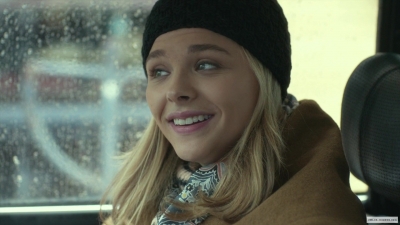 chloe-moretzorg-056.jpg