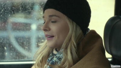 chloe-moretzorg-057.jpg