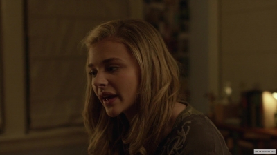 chloe-moretzorg-1047.jpg