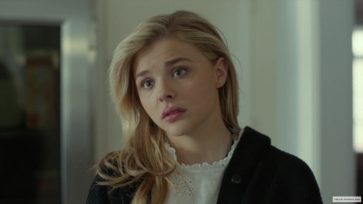 chloe-moretzorg-1204.jpg
