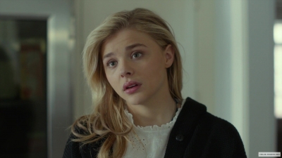 chloe-moretzorg-1207.jpg