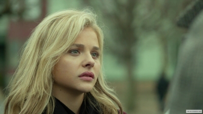 chloe-moretzorg-395.jpg