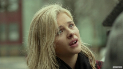 chloe-moretzorg-417.jpg