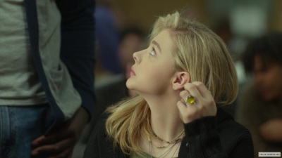 chloe-moretzorg-577.jpg