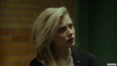 chloe-moretzorg-602.jpg