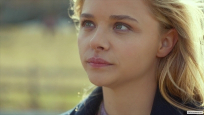 chloe-moretzorg-657.jpg