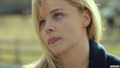 chloe-moretzorg-658.jpg