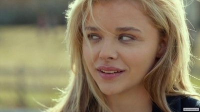 chloe-moretzorg-664.jpg