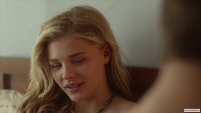 chloe-moretzorg-728.jpg