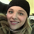 chloe-moretzorg-002.jpg