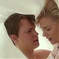 chloe-moretzorg-153.jpg
