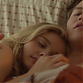 chloe-moretzorg-736.jpg