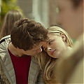 chloe-moretzorg-860.jpg