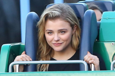 Chloe-Moretz-in-Shorts-at-Disneyland--03.jpg