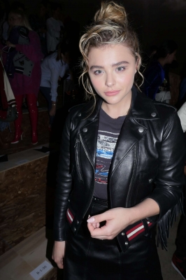 Chloe-Moretz_-Coach-1941-Womens-Spring-2017-Show-at-2016-NYFW--12.jpg