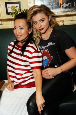 Chloe-Moretz_-Coach-1941-Womens-Spring-2017-Show-at-2016-NYFW--17.jpg