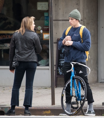 Out_and_about_28729.jpg