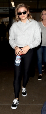 Spotted_at_LAX_Airport_in_LA_281229.jpg