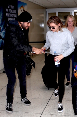 Spotted_at_LAX_Airport_in_LA_281529.jpg