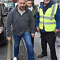 Arriving_on_set_of_The_Widow_28329.jpg