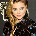 Chloe-Moretz_-Cartier-Store-Grand-Reopening--07.jpg