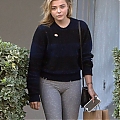 Chloe2BGrace2BMoretz2BChloe2BGrace2BMoretz2BLeaves2Bv9EIq-ST98ll.jpg
