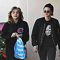 FFN_Moretz_Stewart__OSVALDOFF_TRICKYDFF_01262017_52295054.jpg