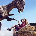 Harper_s_Bazaar_USA_December_28229.jpg