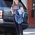 Leaving_Republic_restaurant_in_LA_28329.jpg