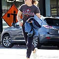 Leaving_Republic_restaurant_in_LA_28729.jpg