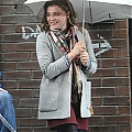 On_The_Set_Of__Widow__28629.jpg