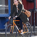 On_set_filming_her_new_movie__The_Widow__in_NYC_282129.jpg