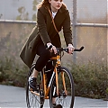 On_set_filming_her_new_movie__The_Widow__in_NYC_283729.jpg
